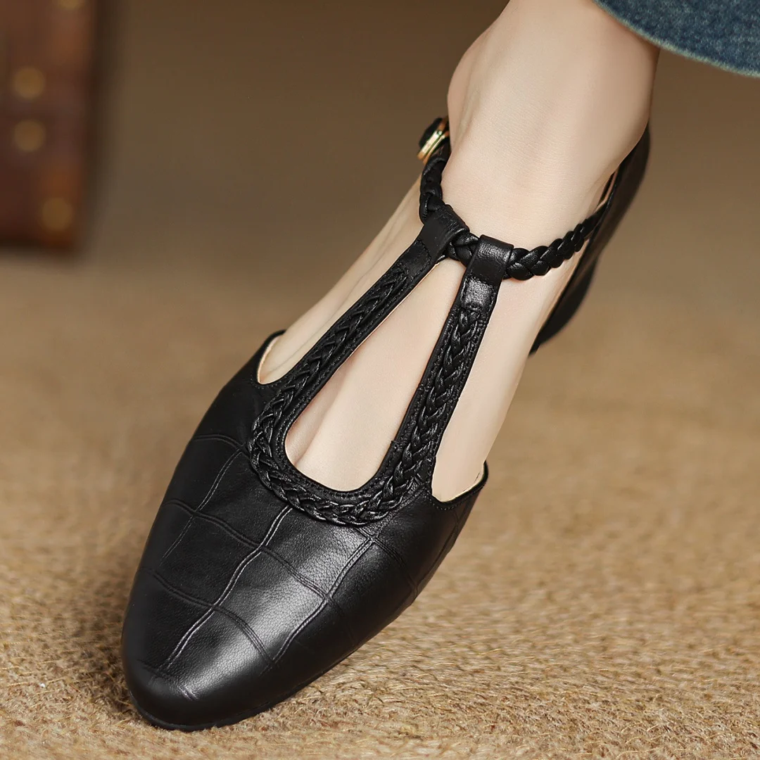 Mary Janes - Classic Mary Janes — 10