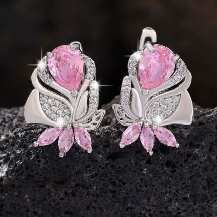 Elegant Rose Gold Flower Earrings — 1