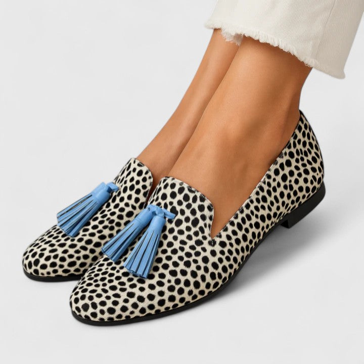 Yzabella - Comfortable and Refined Loafers — 1