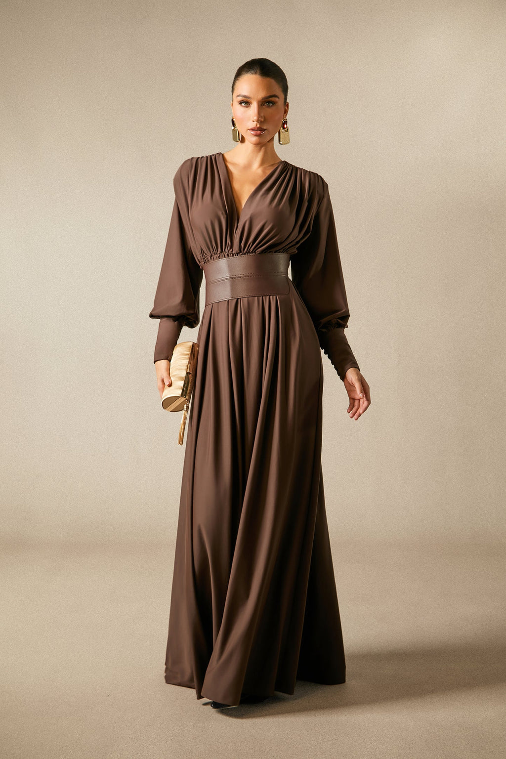 Elaris | Luxe Maxi-Jurk met Diepe V-Hals & Brede Tailleband