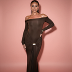 Majestic Allure | Off-Shoulder Maxi Jurk met Drapering & Luxe Detail