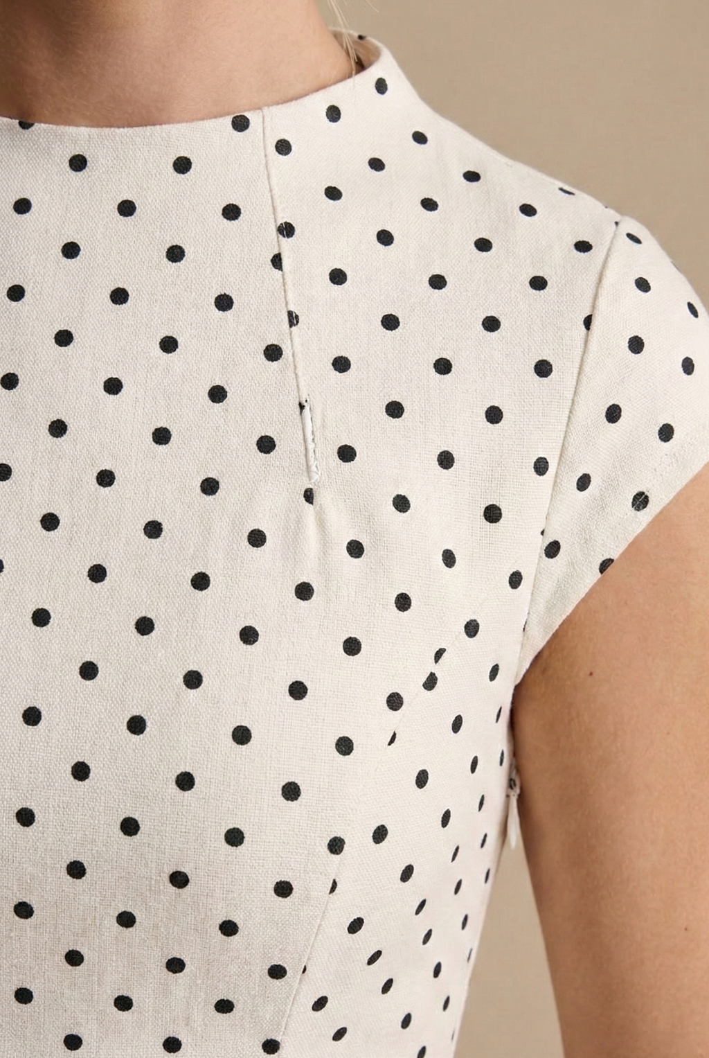 Léorine | Polka Dot Maxi Jurk met Getailleerde Taille