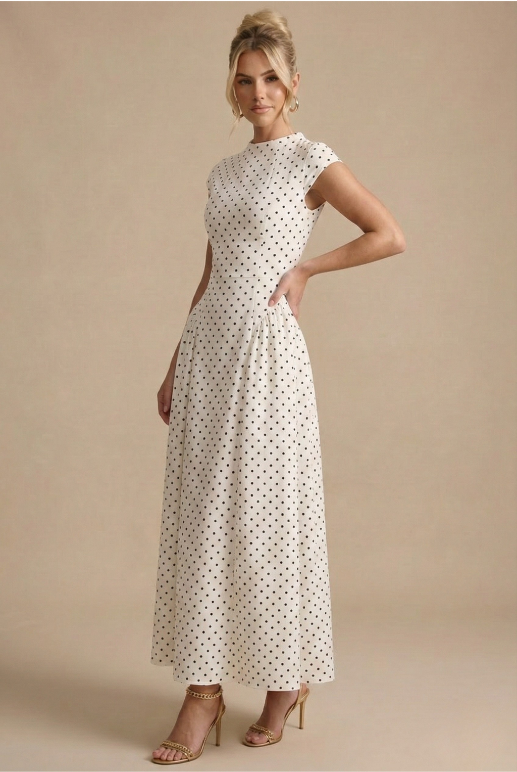 Léorine | Polka Dot Maxi Jurk met Getailleerde Taille