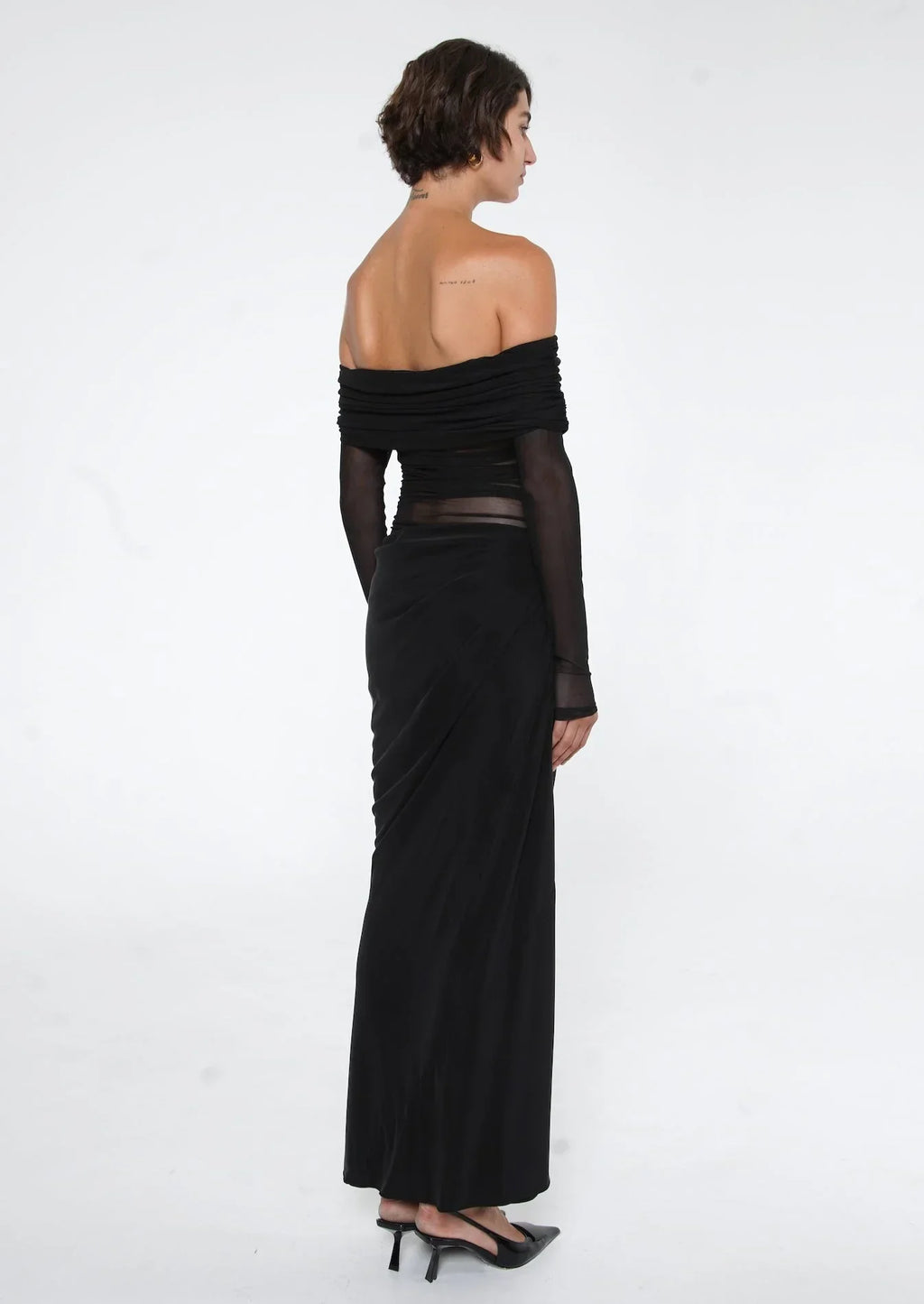 Divine Dream | Off-Shoulder Maxi Jurk met Cut-Out Detail & Mesh Effect