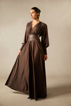 Elaris | Luxe Maxi-Jurk met Diepe V-Hals & Brede Tailleband