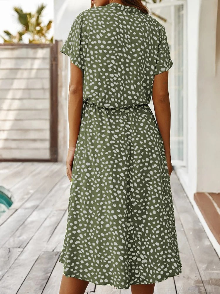 Zanelya | Midi jurk met Abstracte Stippenprint & Knoopsluiting