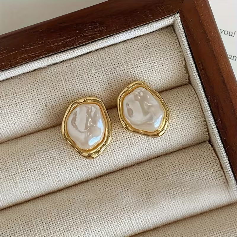 Exquisite Pearl Beauty Earrings — 1