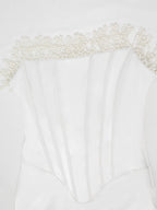 Pearl Embrace | Strapless Satin Midi Dress met Pareldetail