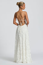 Florencia | Maxi Jurk met Open Rug & Bloemenstructuur