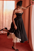Elisa | Luxe midi jurk met corset top & volle rok