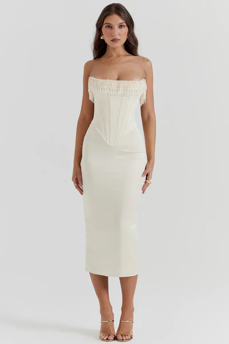 Pearl Embrace | Strapless Satin Midi Dress met Pareldetail