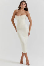 Pearl Embrace | Strapless Satin Midi Dress met Pareldetail