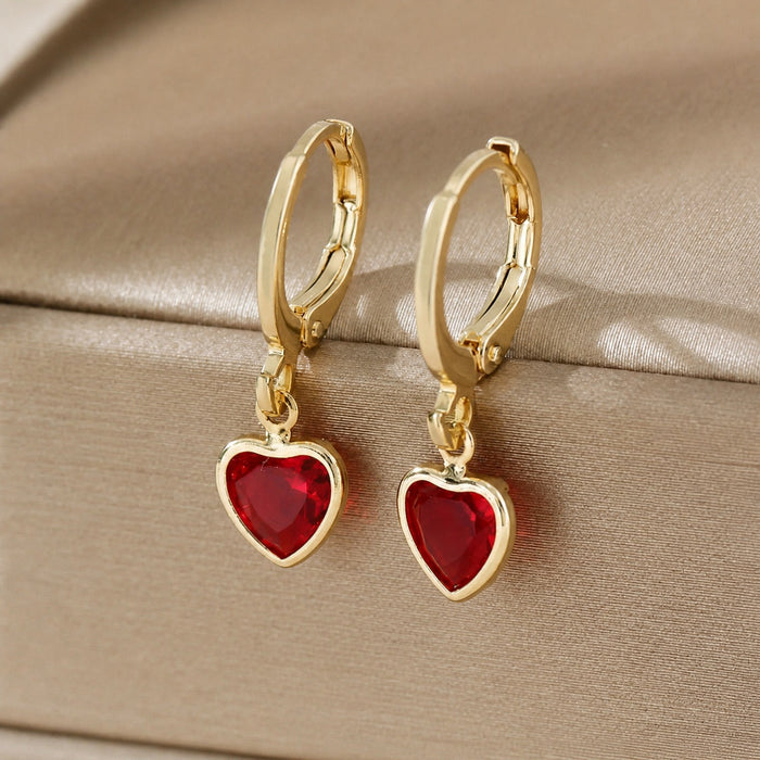 Elegant Heart Gold Earrings — 1
