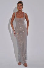 Nova’s Glow | Zilveren Maxi Jurk met Sprankelend Mesh Effect