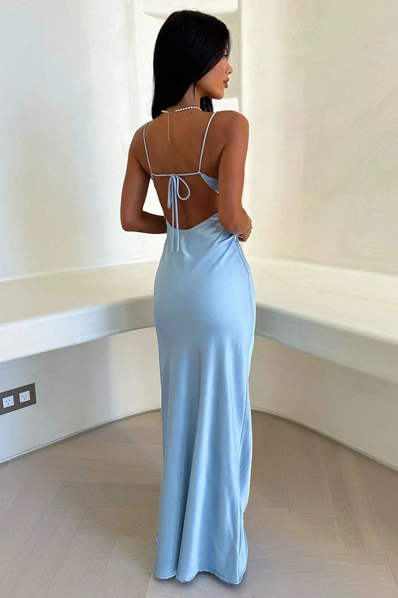 Light Blue Satijn Maxi Jurk – Elegant Avondjurk | Meave & Ivy