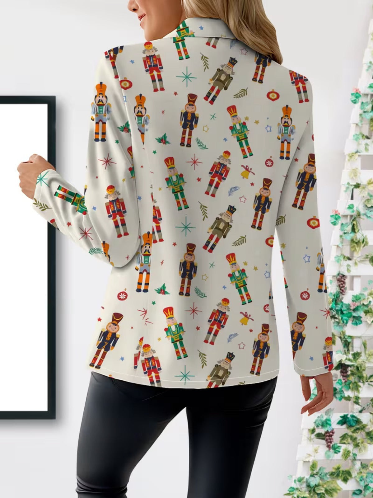 Vivenne™ | Nutcracker Print Blazer — 5